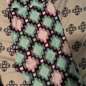 Lularoe OS Leggings